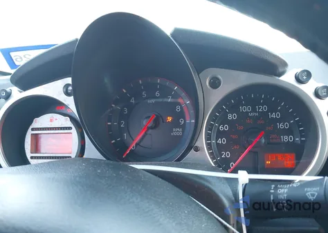 2009 Nissan 370Z Touring z USA, uszkodzony, nr VIN JN1AZ44E39M405785